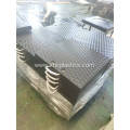 Plastic crane outrigger pads